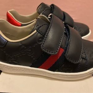 Toddler Gucci size 23 (7) shoes
